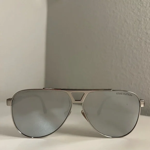 Louis Vuitton 1.1 Evidence Metal Pilot Sunglasses CASE NOT INCLUDED - Picture 6 of 9